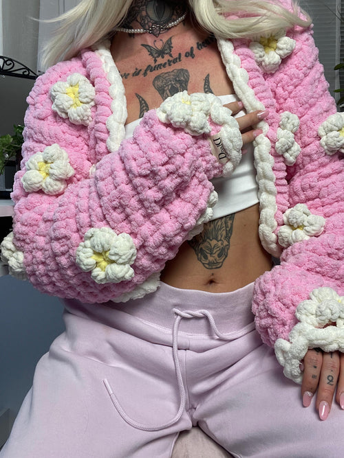 Puffy Cardigan with Flowers - video tutorial